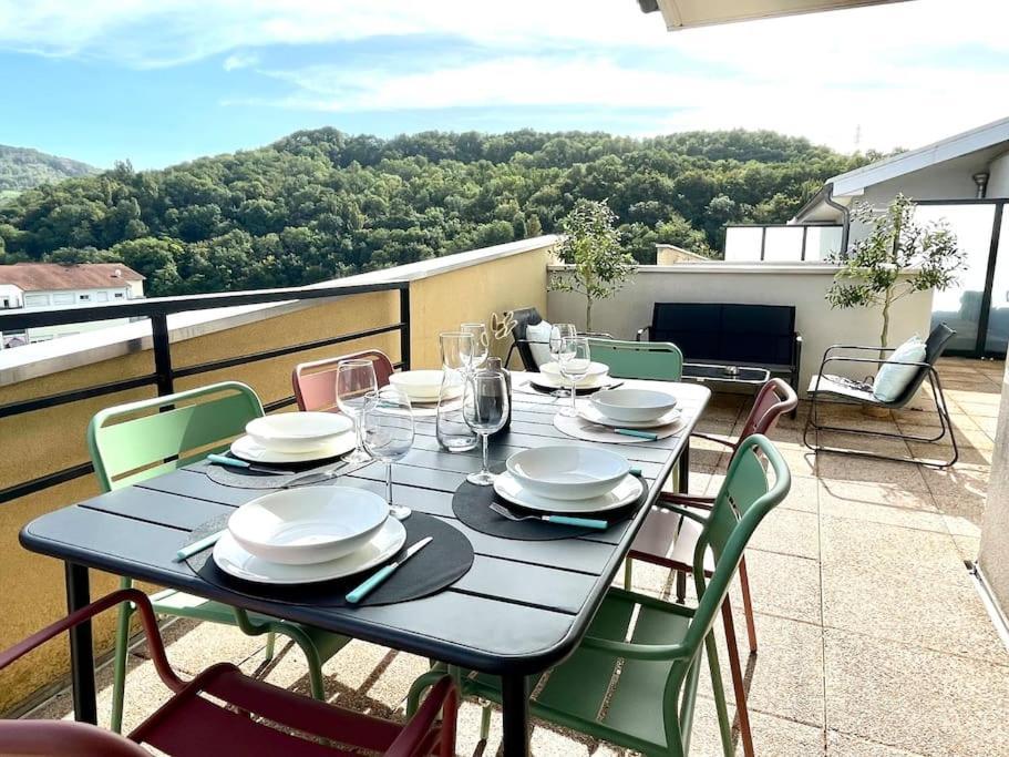 L'Attique - Standing Et Terrasse Au Centre-Ville 벨가르드쉬르발세린 외부 사진